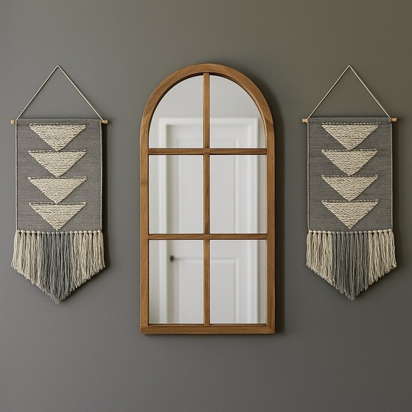 (2) a pair of matching Macrame Wall Hanging - Picture 2 of 3